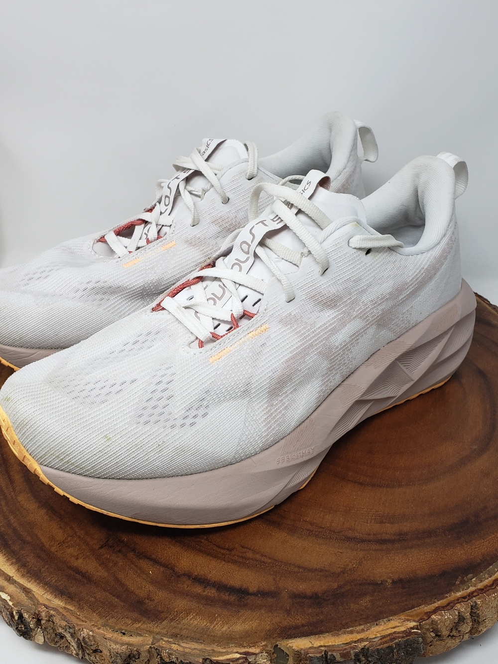 Asics Women's Novablast 5 White/Fawn Running Sneakers - Picture 3 of 9